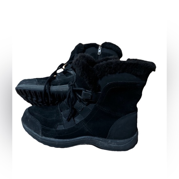 ESSEVERINE BOOTS - Picture 2 of 7